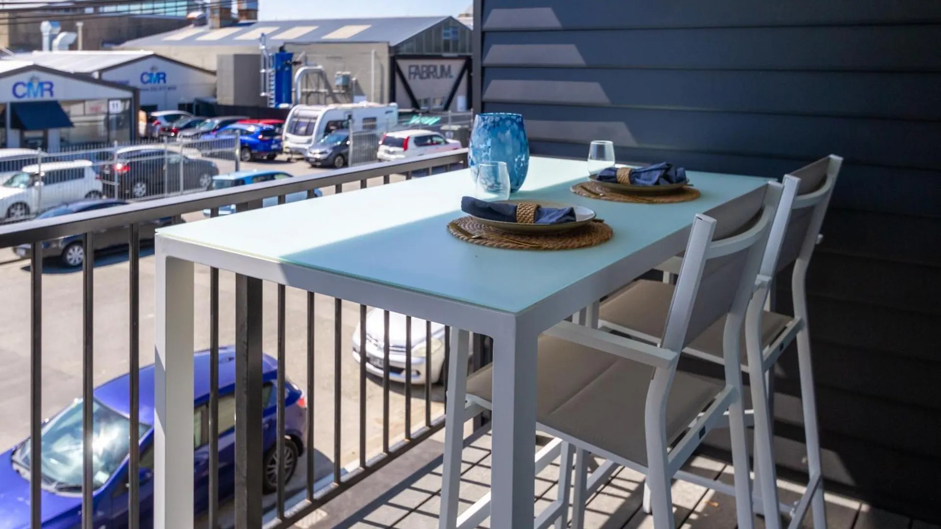 Apartment Studio Bliss: Explore From Wilmer St Christchurch New Zealand